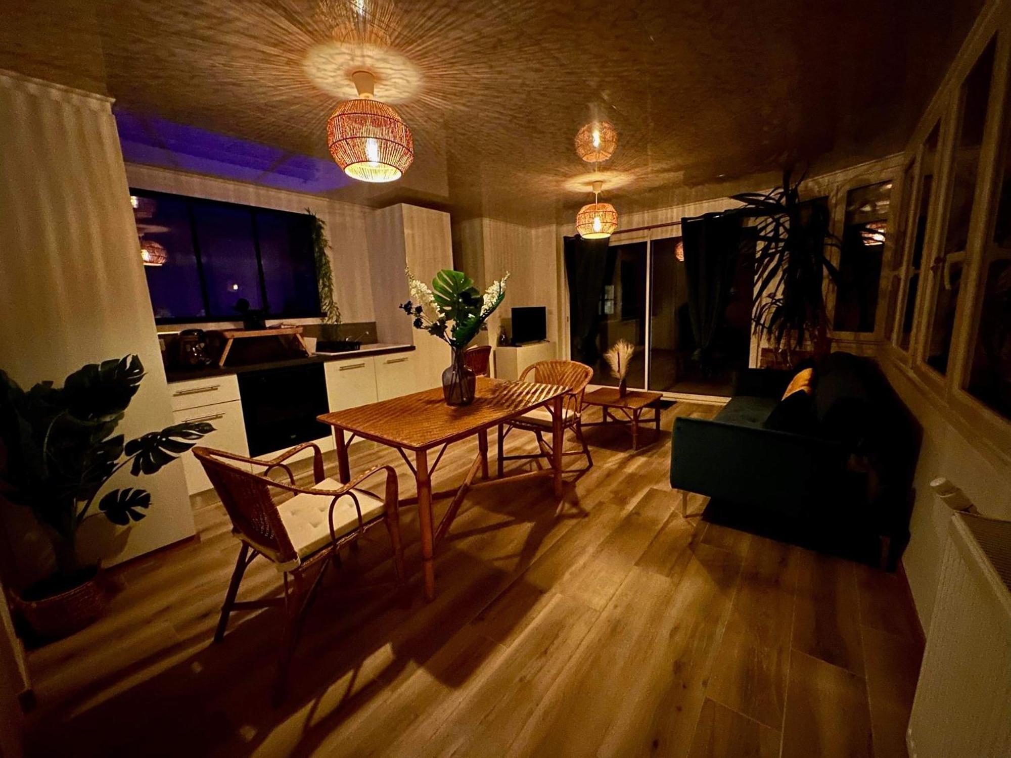 Appartement Les Tropiques De La Baie à Ponthoile Extérieur photo