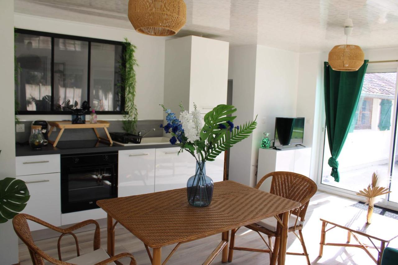 Appartement Les Tropiques De La Baie à Ponthoile Extérieur photo