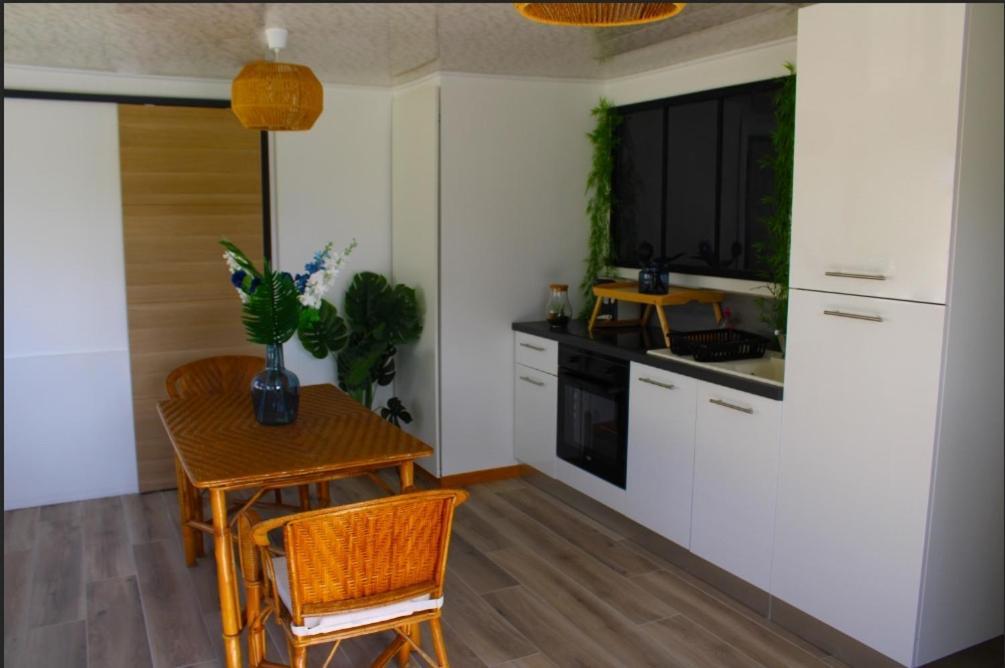 Appartement Les Tropiques De La Baie à Ponthoile Extérieur photo